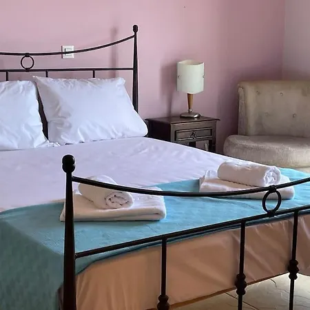 Akoumaros Breeze Gytheio