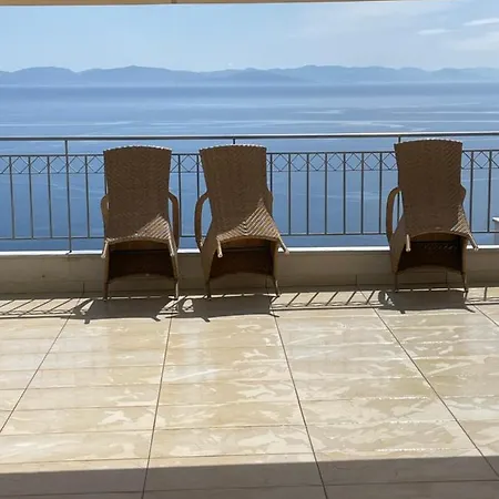 Akoumaros Breeze Vakantiehuis Gythio
