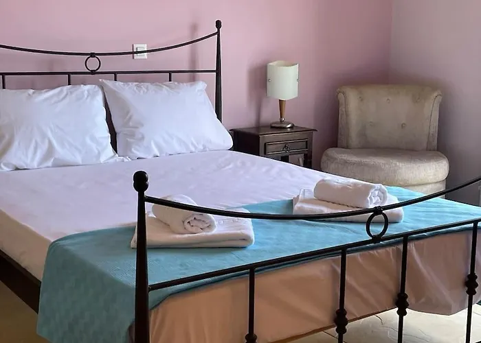 Akoumaros Breeze Gythio