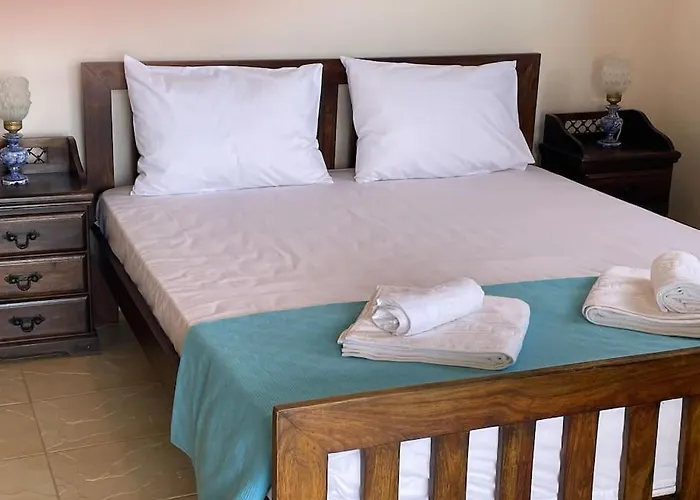 Akoumaros Breeze * Gythio