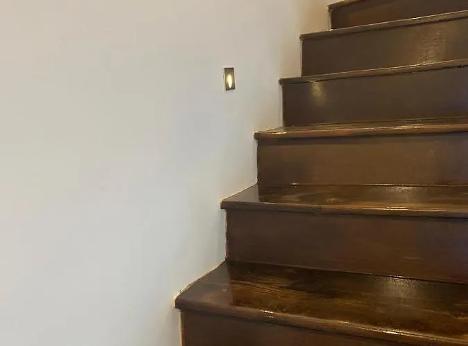 Akoumaros Breeze * Gythio